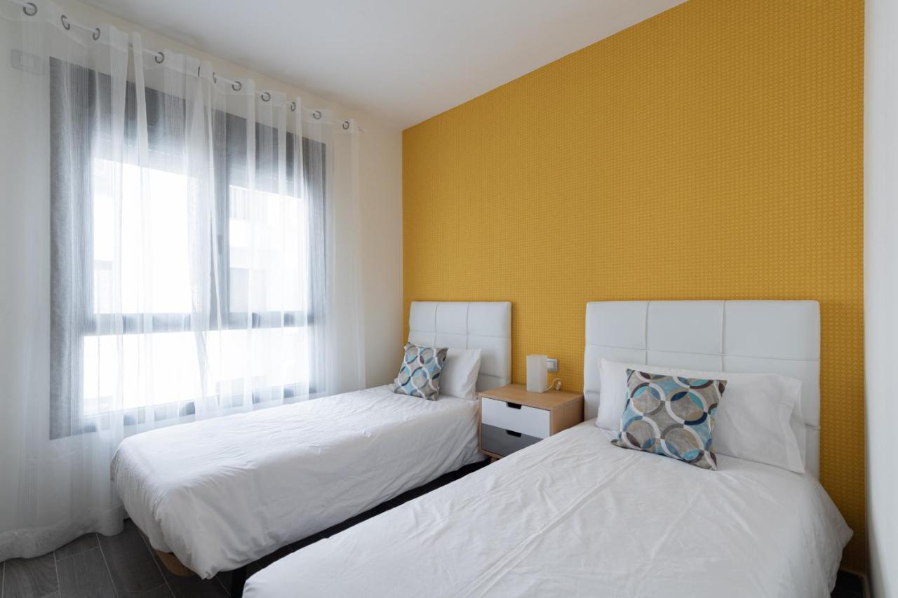Homeforguest Apartamento En Residencia De Lujo Con Terraza Y Piscina Ла-Гирра Экстерьер фото