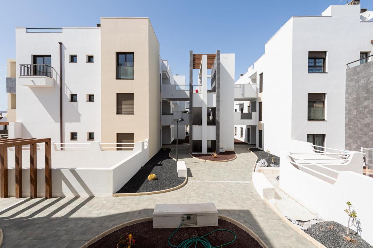 Homeforguest Apartamento En Residencia De Lujo Con Terraza Y Piscina Ла-Гирра Экстерьер фото