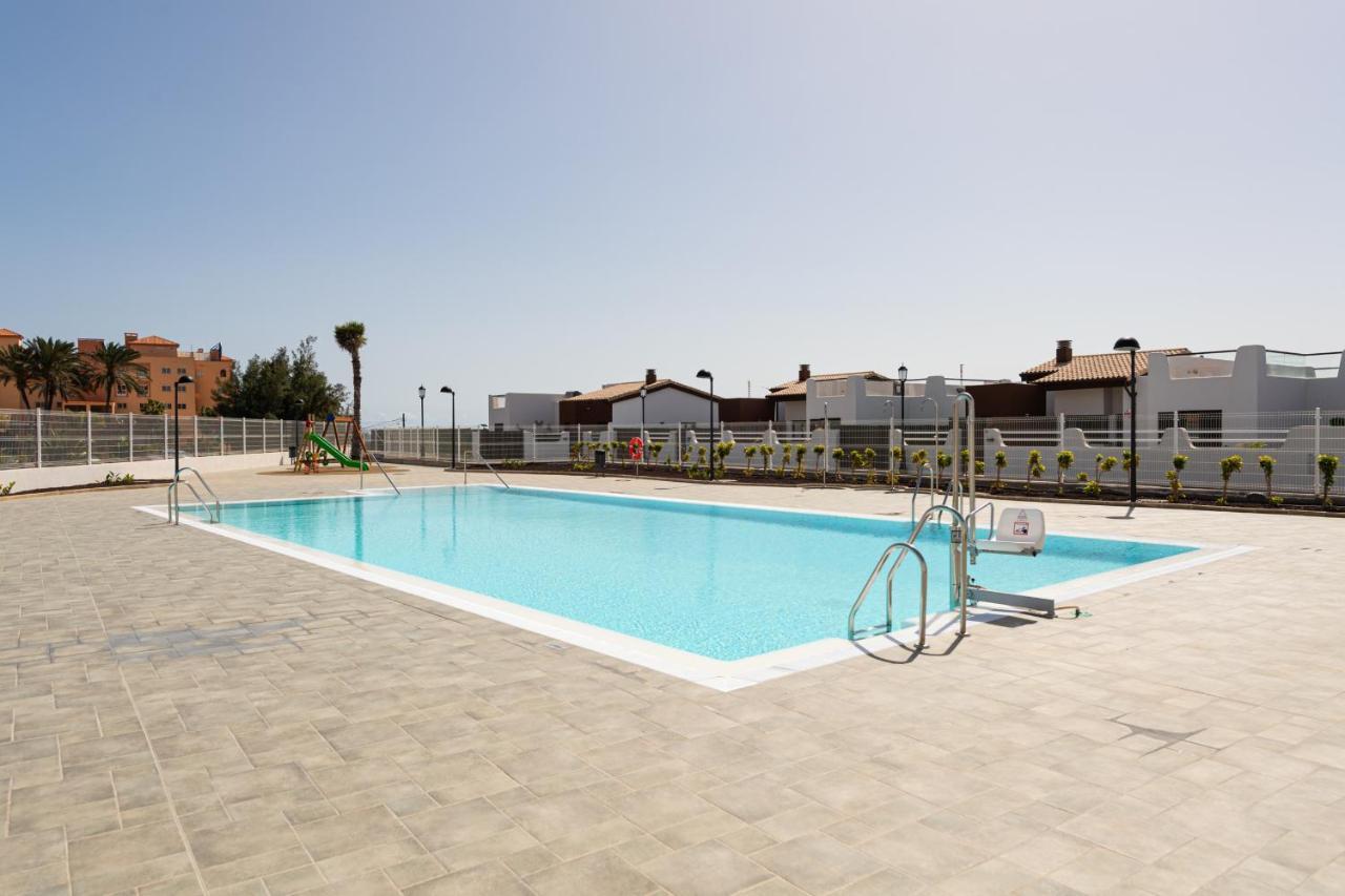 Homeforguest Apartamento En Residencia De Lujo Con Terraza Y Piscina Ла-Гирра Экстерьер фото